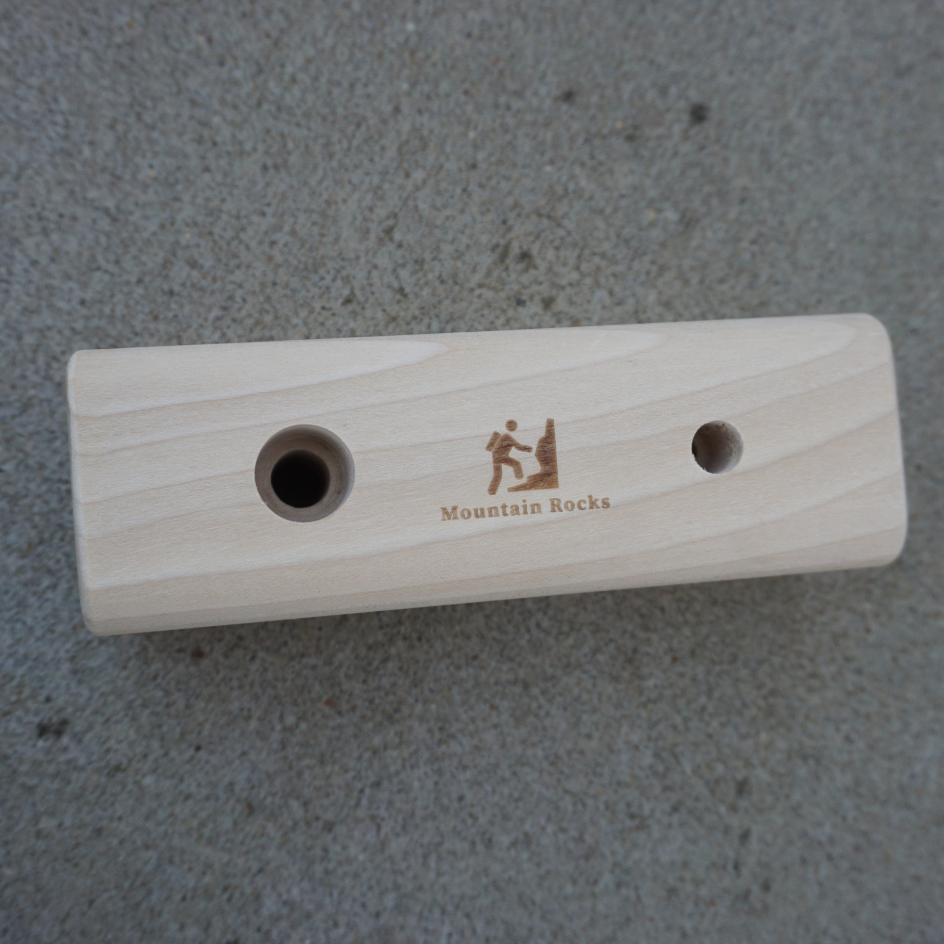 MOUNTAIN ROCKS climbing training equipment 24 Piece Wooden Rock Climbing/ Bouldering  Holds Bundle for climbing and strength training